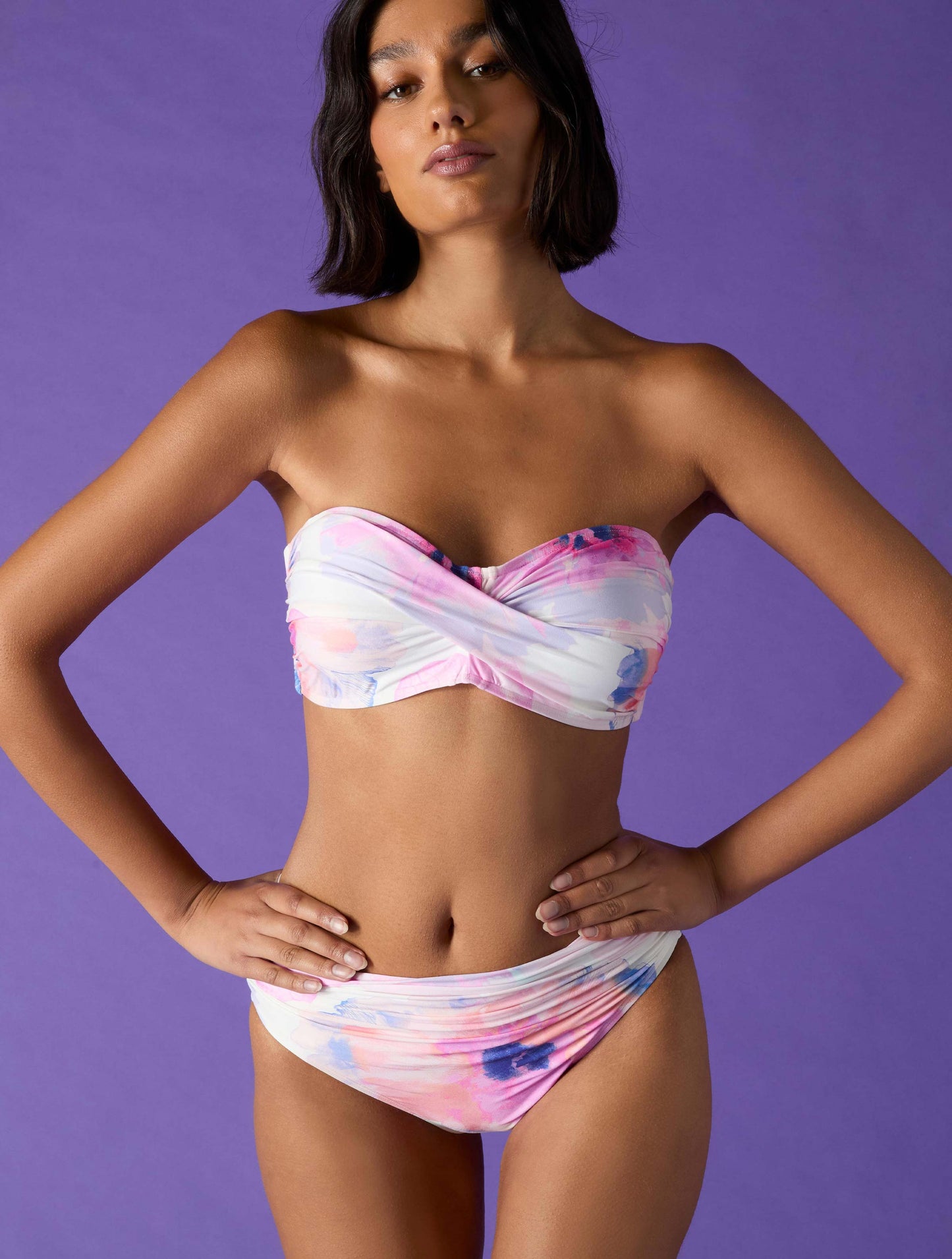 Carmen Marc Valvo Twist Bikini Top - Floral Escape - 100 White