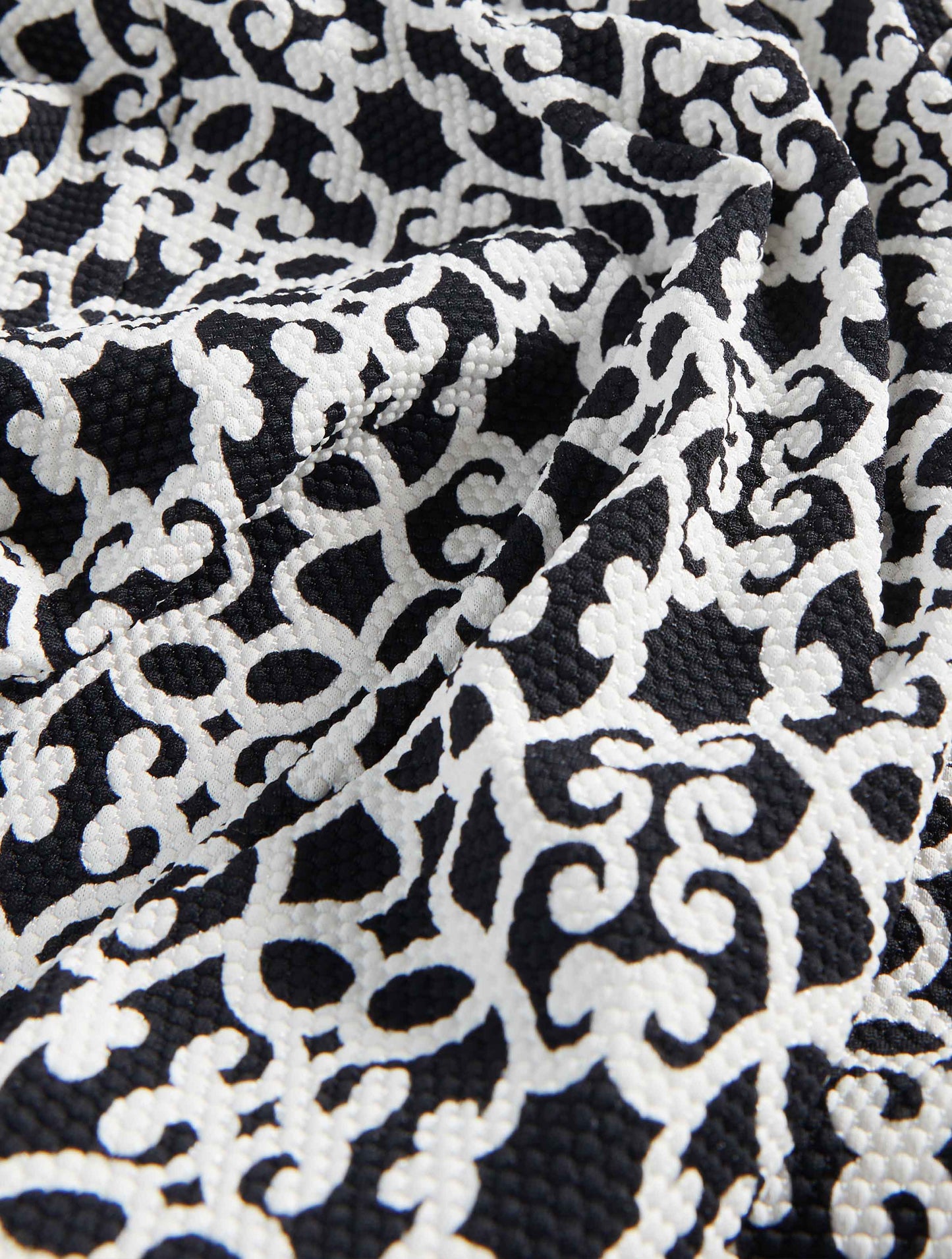 Product image for 001 BLACK