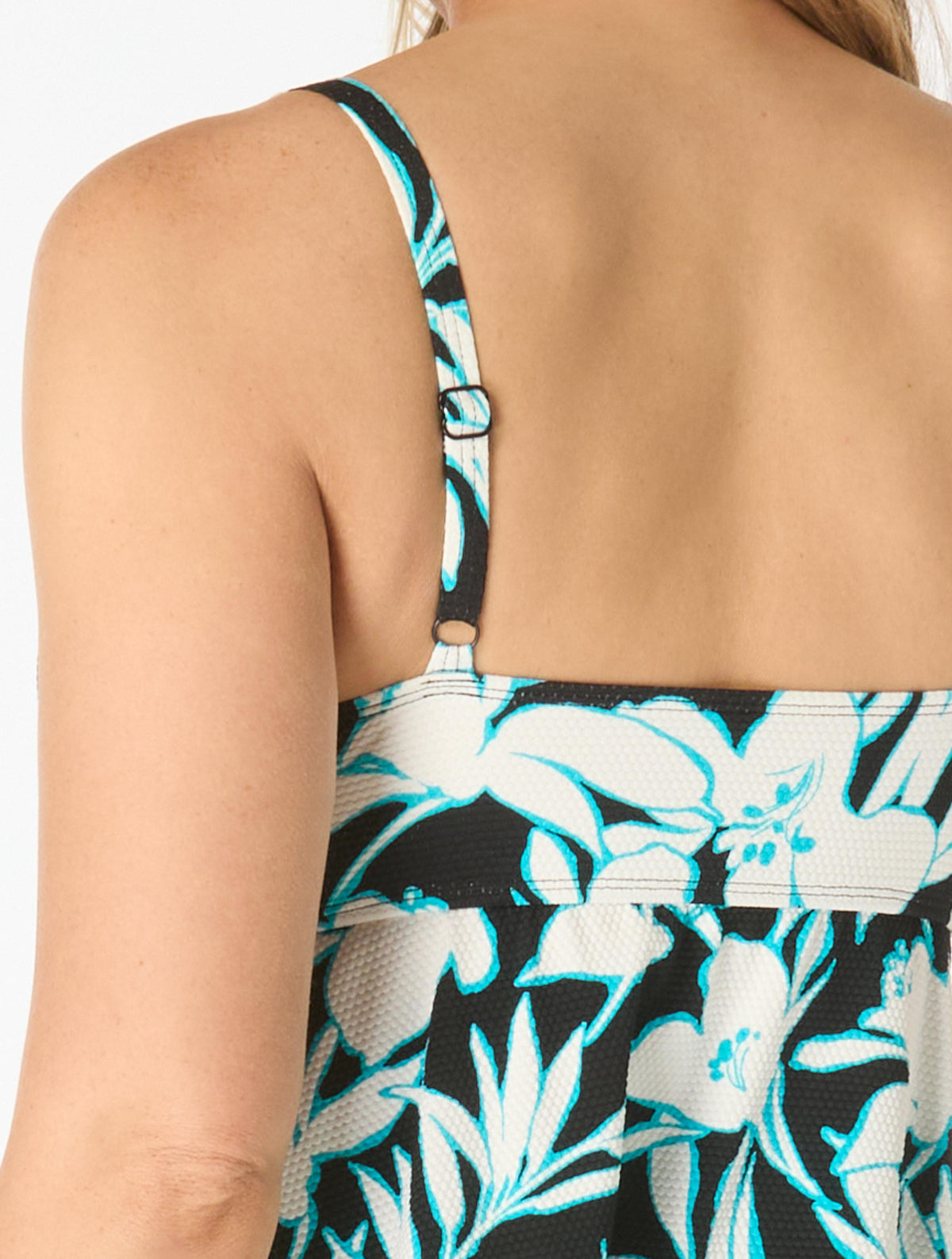 Beach House Willow Textured Twist Underwire Tankini Top - Saint Lucia - 001 Black