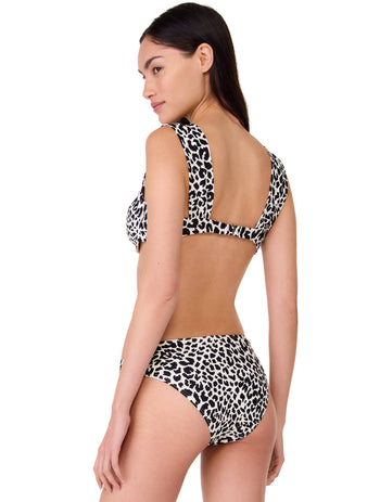 Product image for 001 BLACK