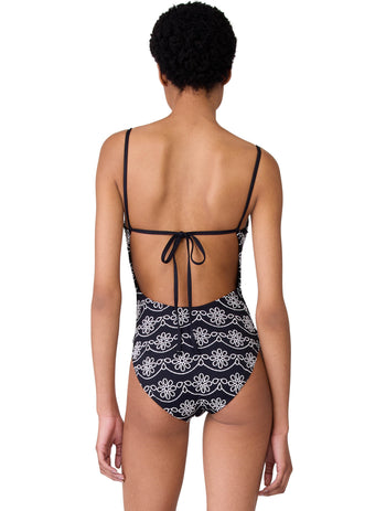 Product image for 001 BLACK