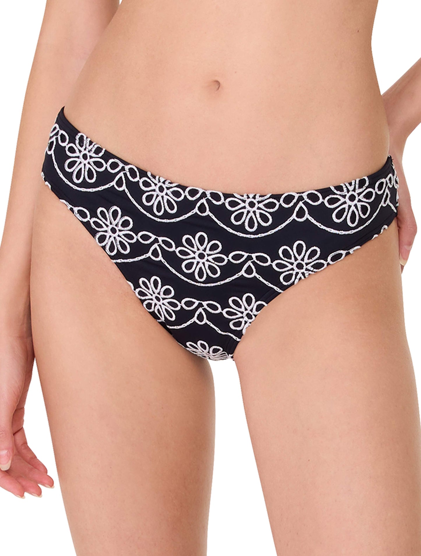 Product image for 001 BLACK