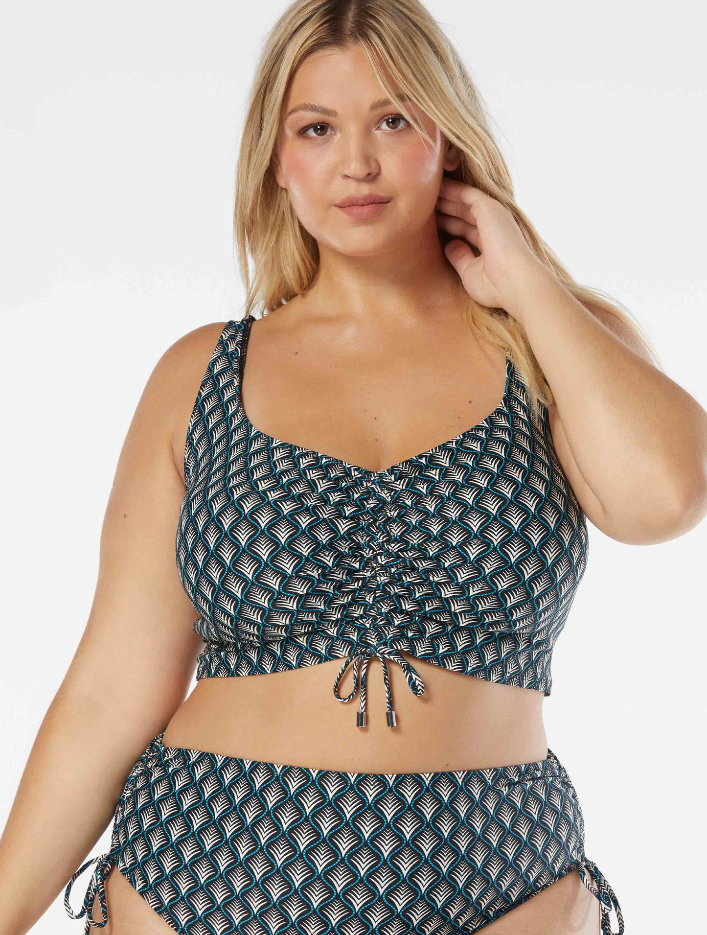 Product image for 006 CAST-BLACK