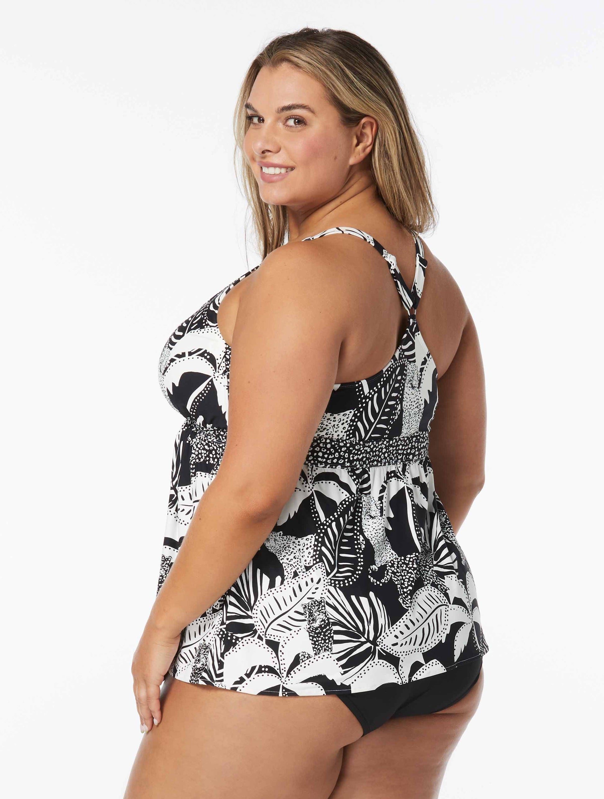 Product image for 006 CAST-BLACK