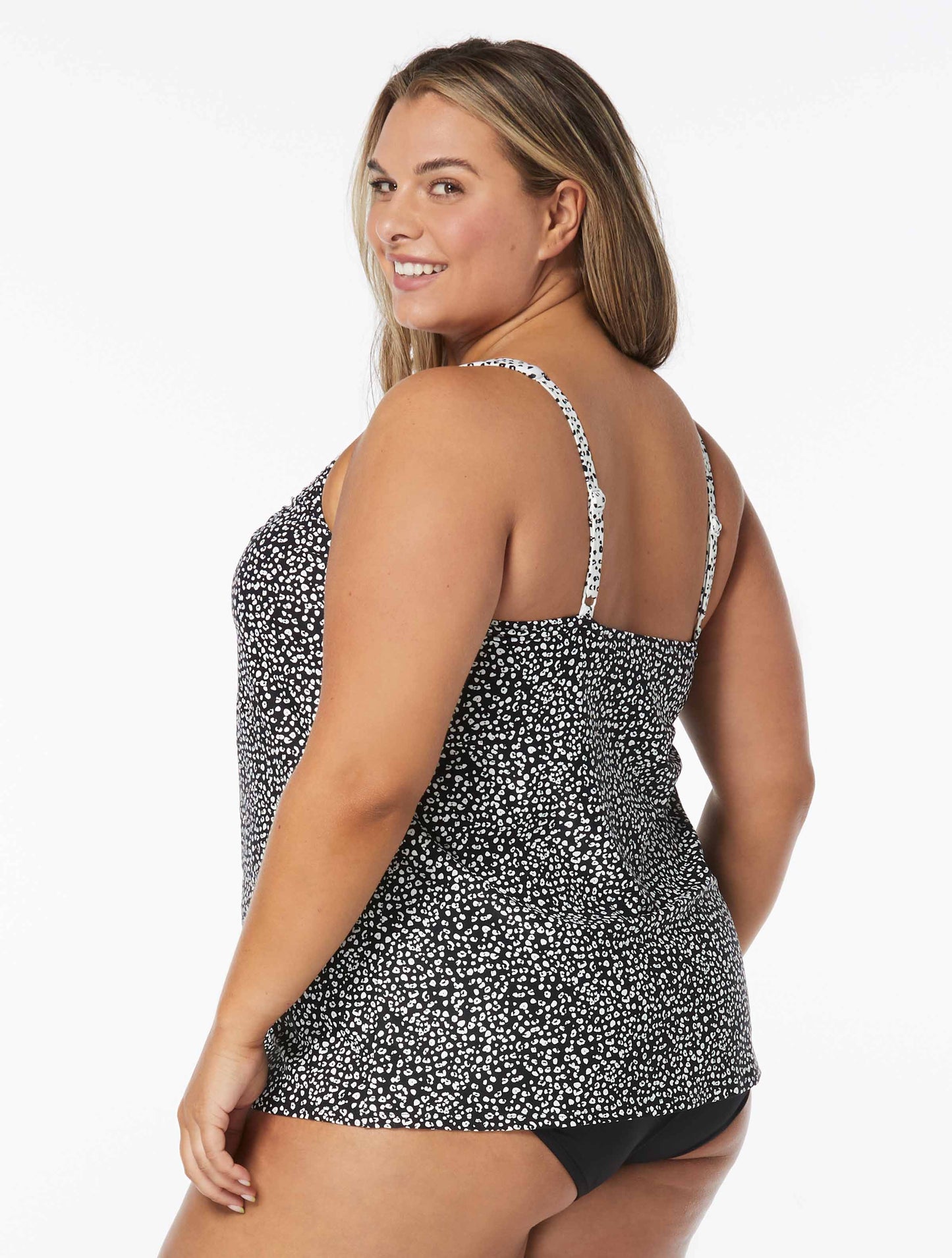 Product image for 006 CAST-BLACK