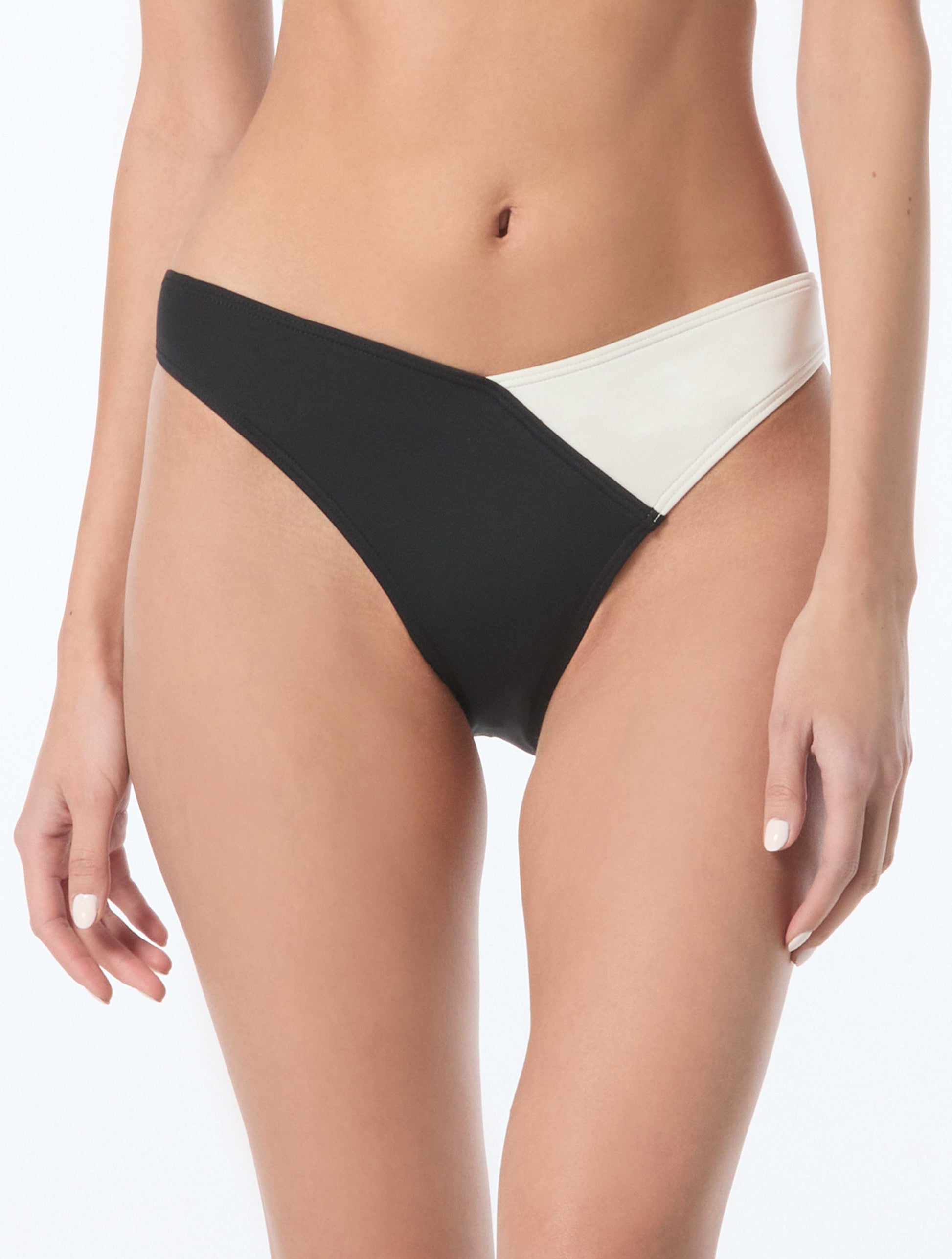 Product image for 008 BLACK/CREAM