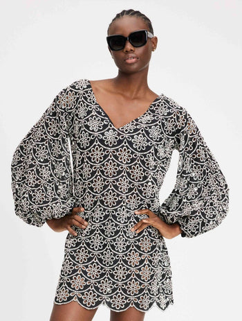 Product image for 001 BLACK