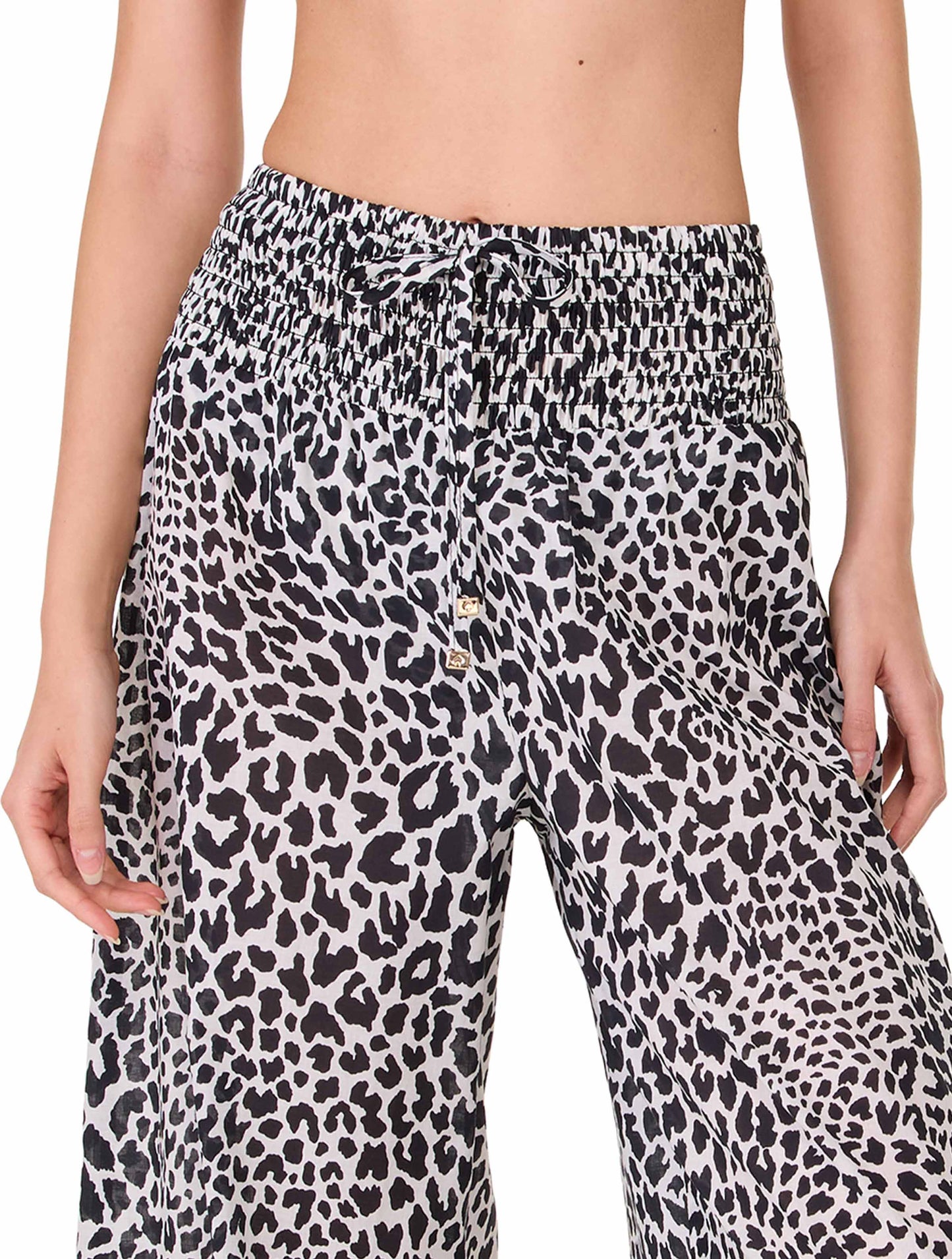 Product image for 001 BLACK