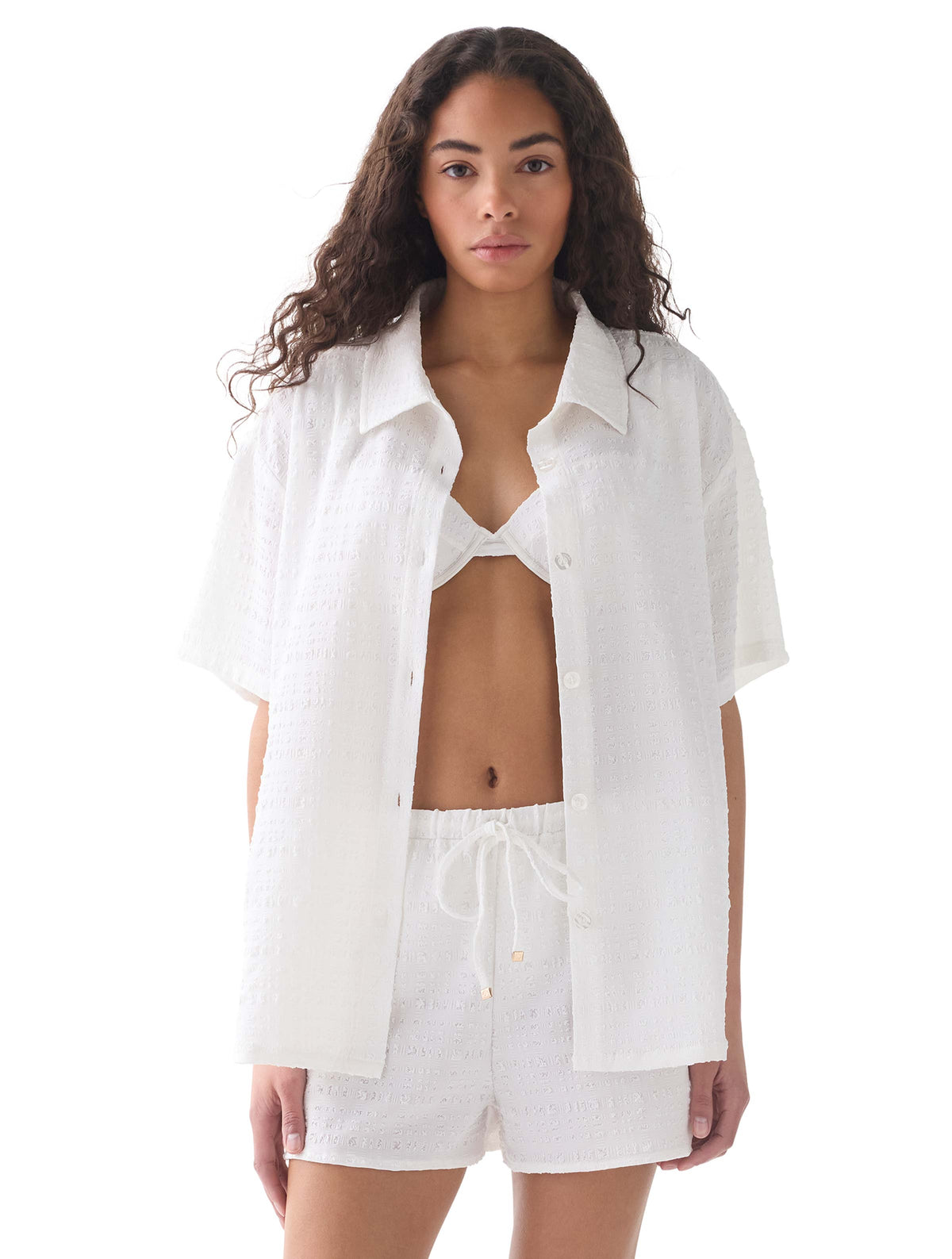 kate spade new york Oversized Short Sleeve Textured Button Up Shirt Cover Up - Seersucker Puff - 100 White