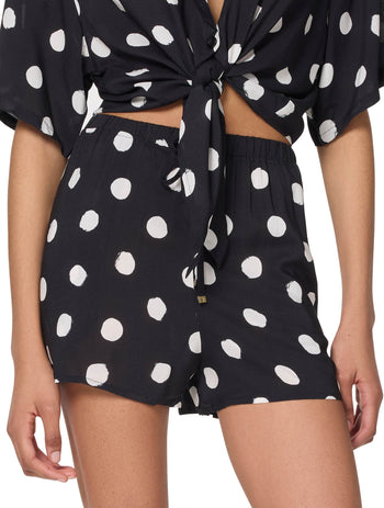 Product image for 001 BLACK